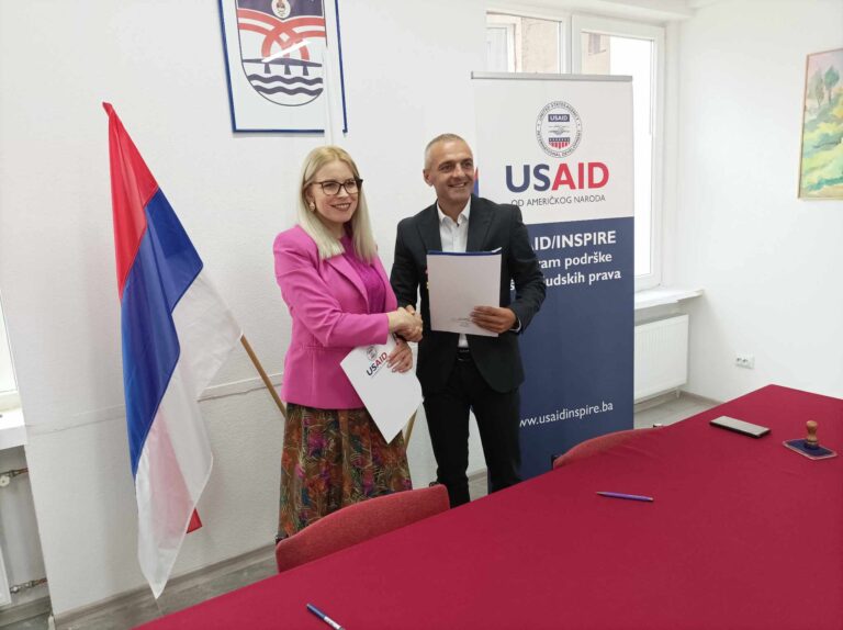 Potpisan ugovor podrške marginalizovanim grupama