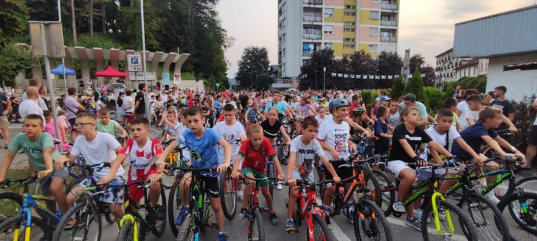 Оdržana biciklijada i rolerijada „Svi na točkove“