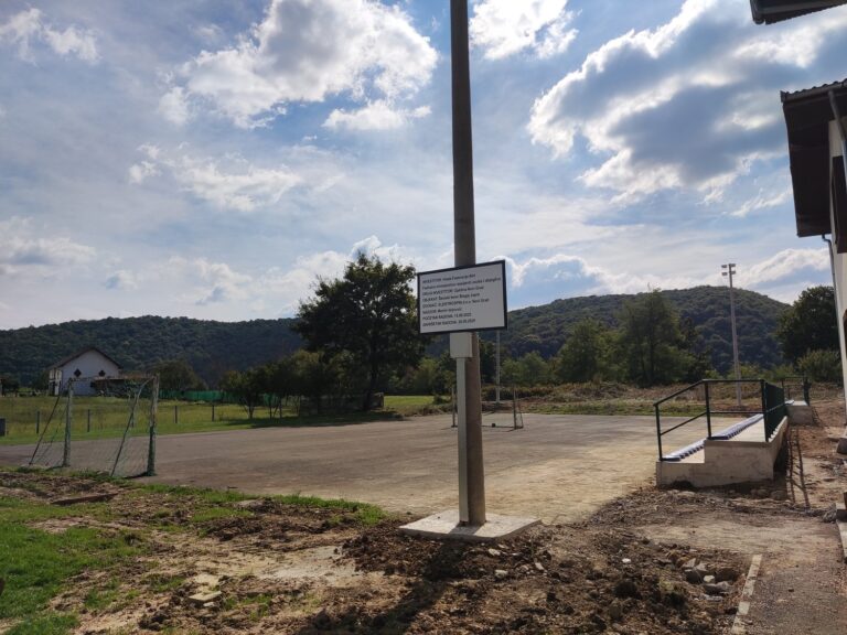 Uređenje školskog terena