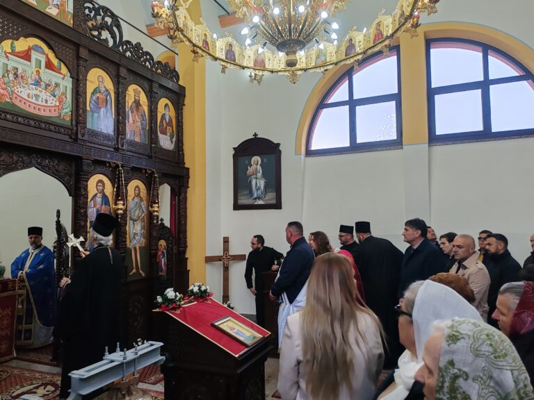 Osveštana zvona Hrama Pokrova Presvete Bogorodice u Rudicama